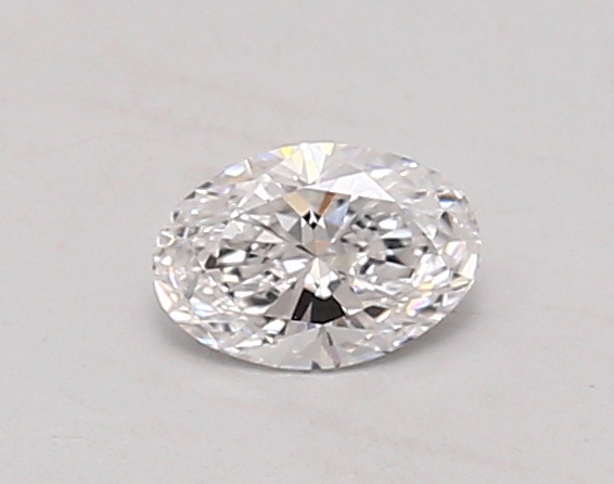 0.38ct D VVS2 Oval (IGI)