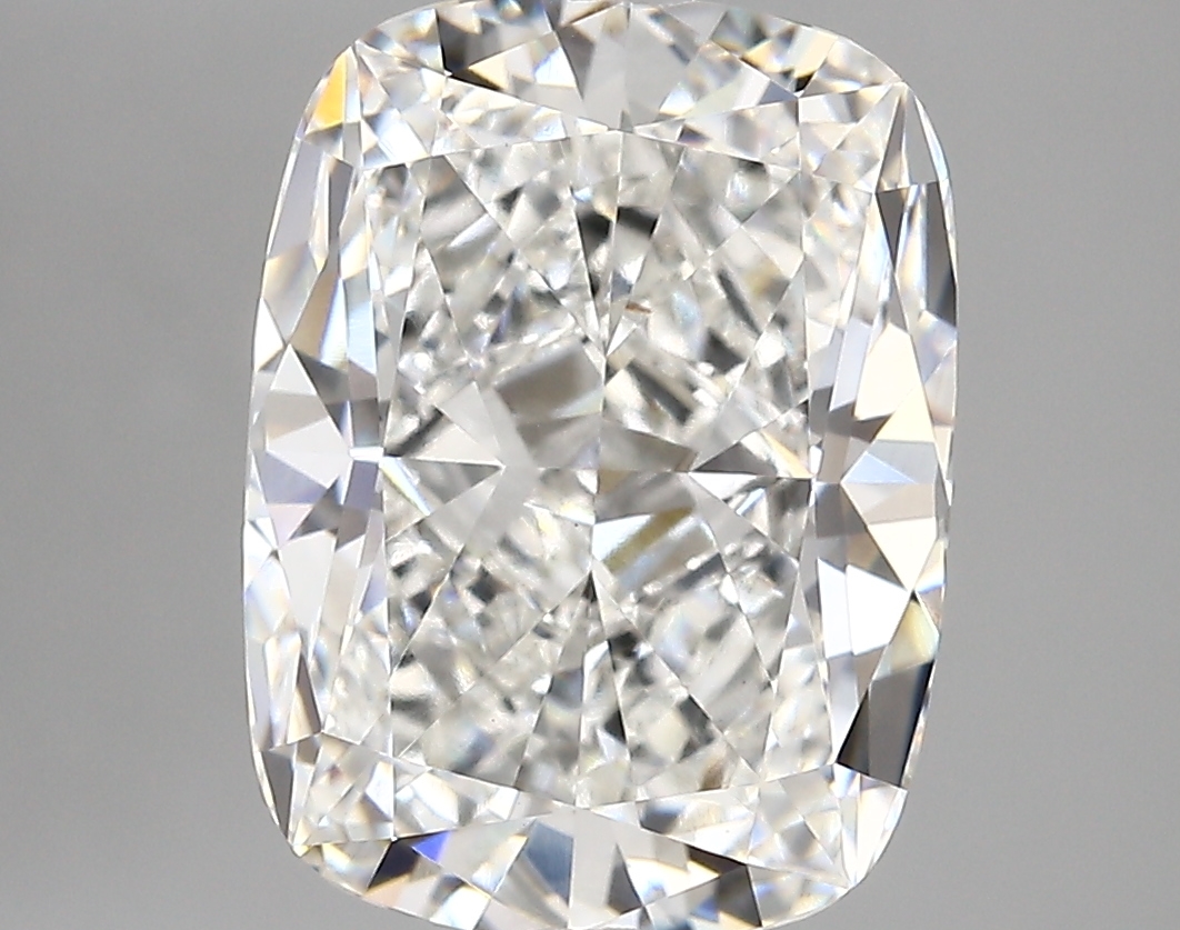 5.07ct G VVS2 Cushion (IGI)