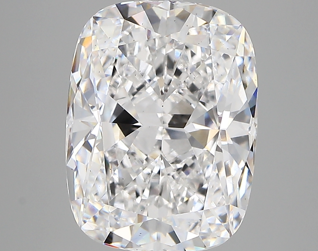 5.27ct D VS2 Cushion (IGI)