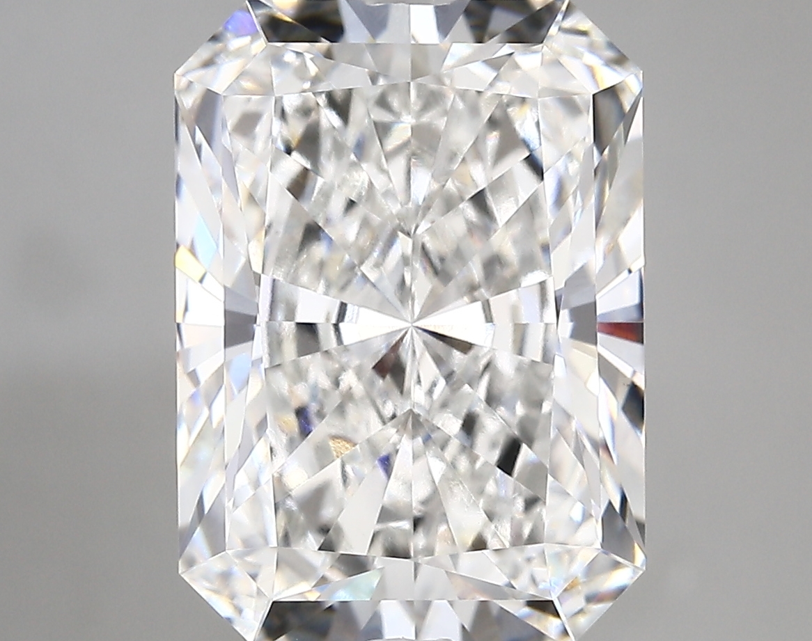 7.09ct F VVS2 Radiant (IGI)