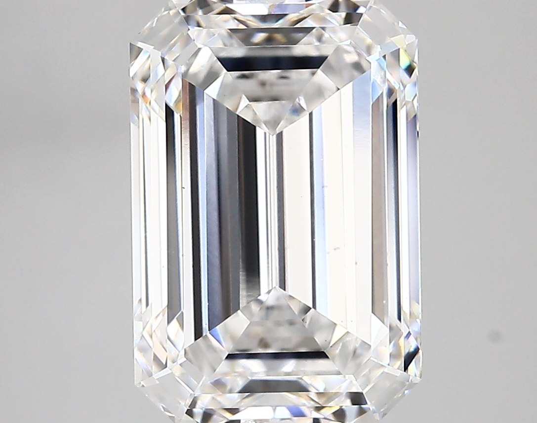 6.04ct E VS2 Emerald (IGI)