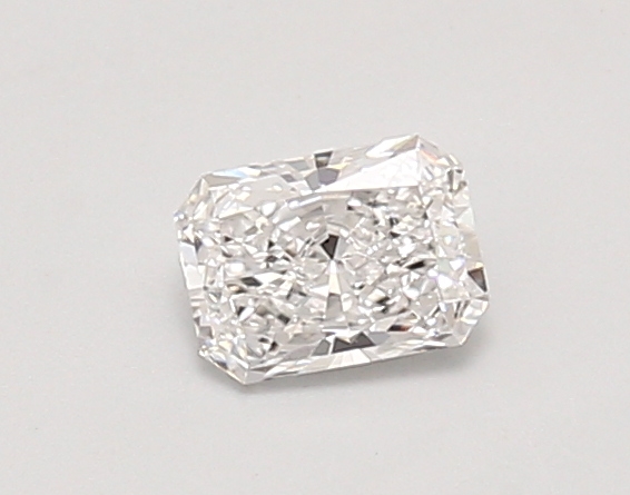 0.46ct D VVS1 Radiant (IGI)