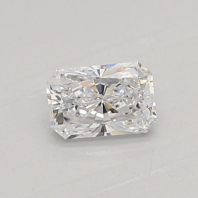 0.36ct D VVS2 Radiant (IGI)