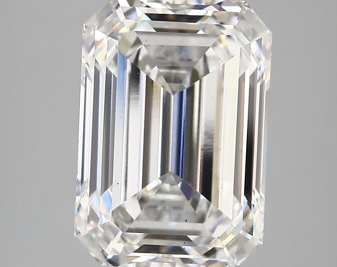 6.09ct F VS1 Emerald (IGI)