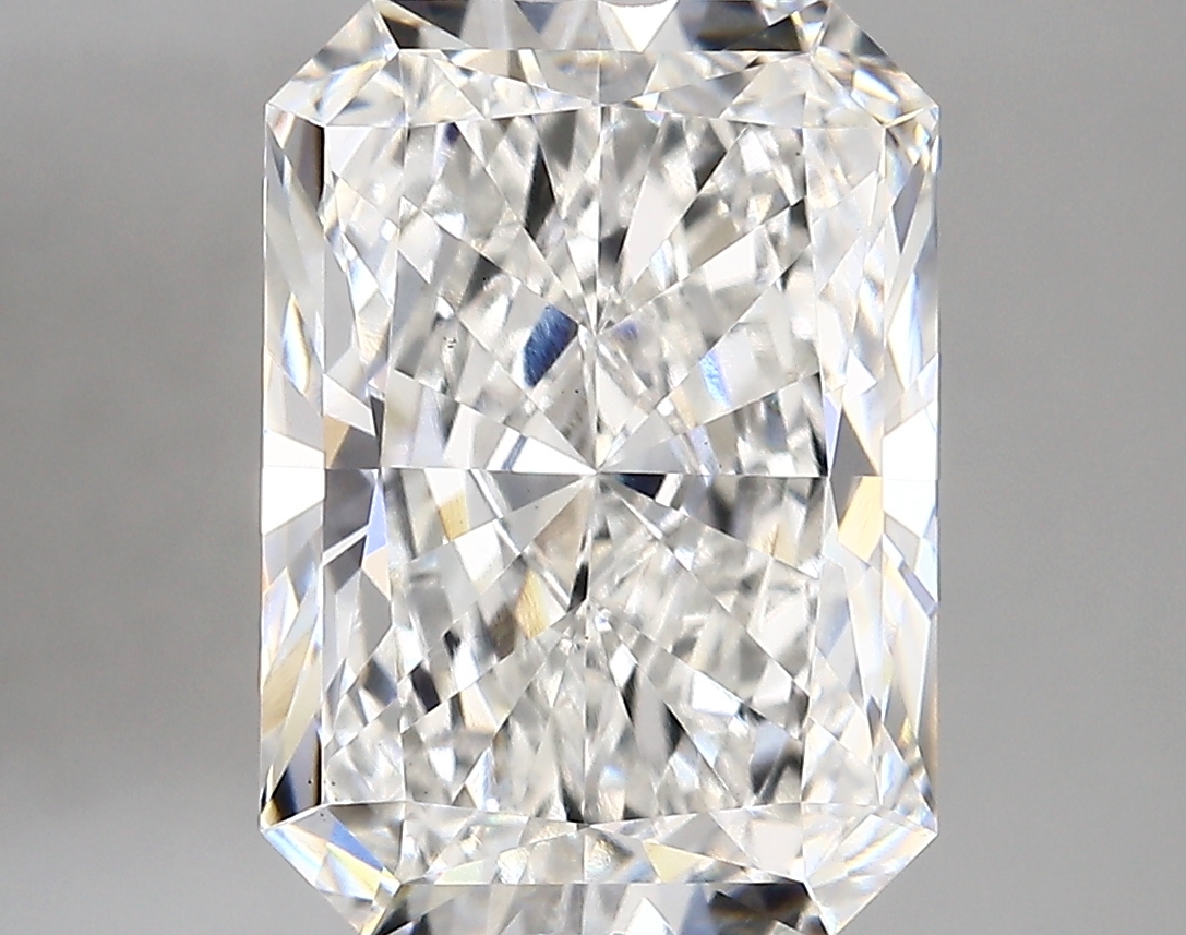 5.47ct F VS1 Radiant (IGI)