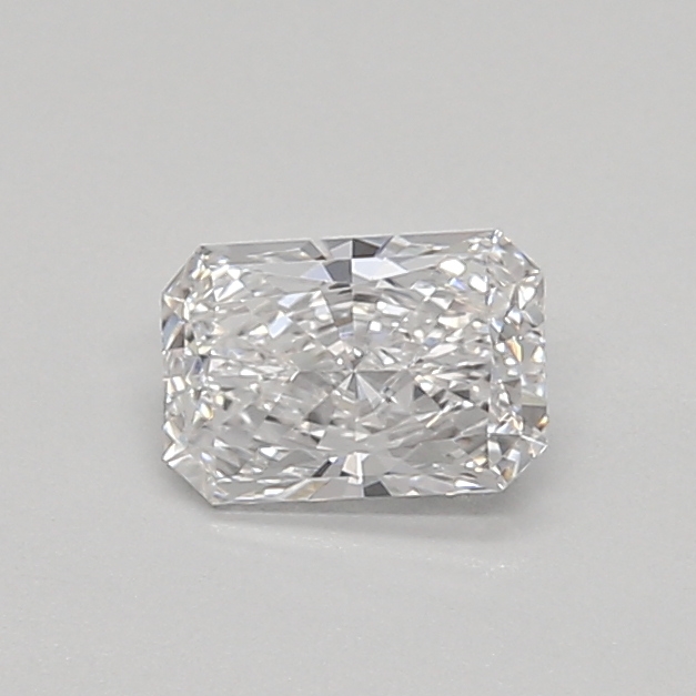 0.33ct E VVS1 Radiant (IGI)