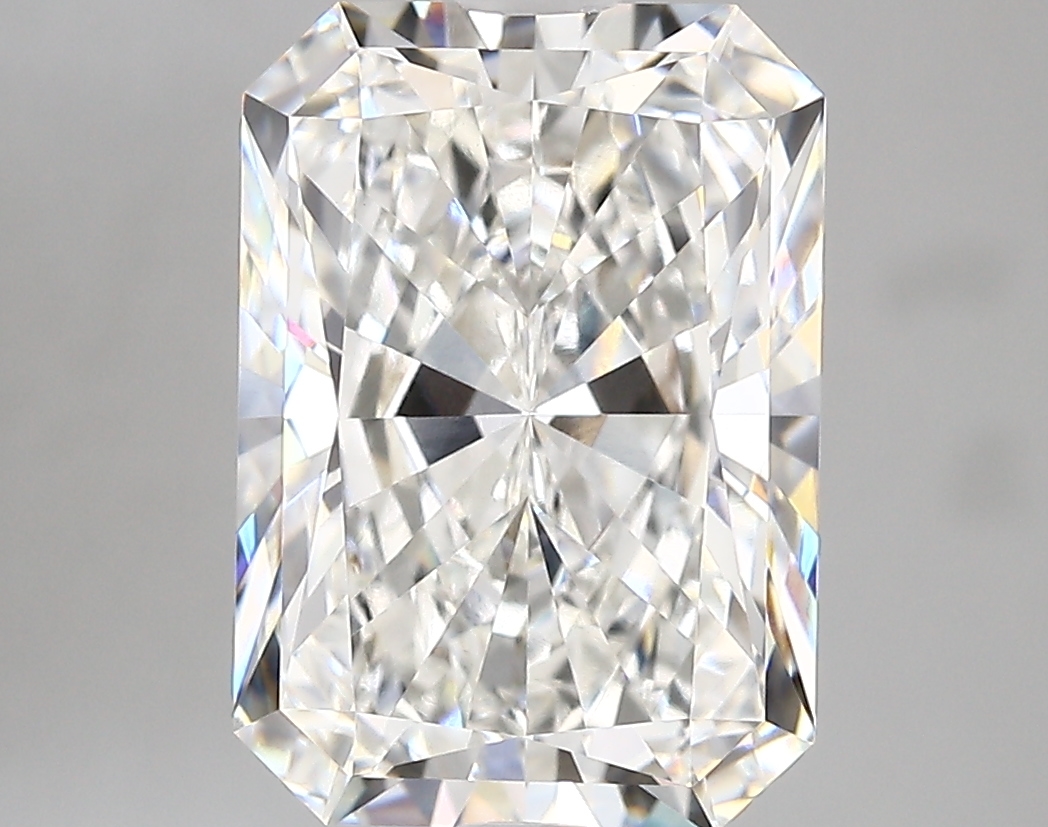 4.75ct F VVS2 Radiant (IGI)