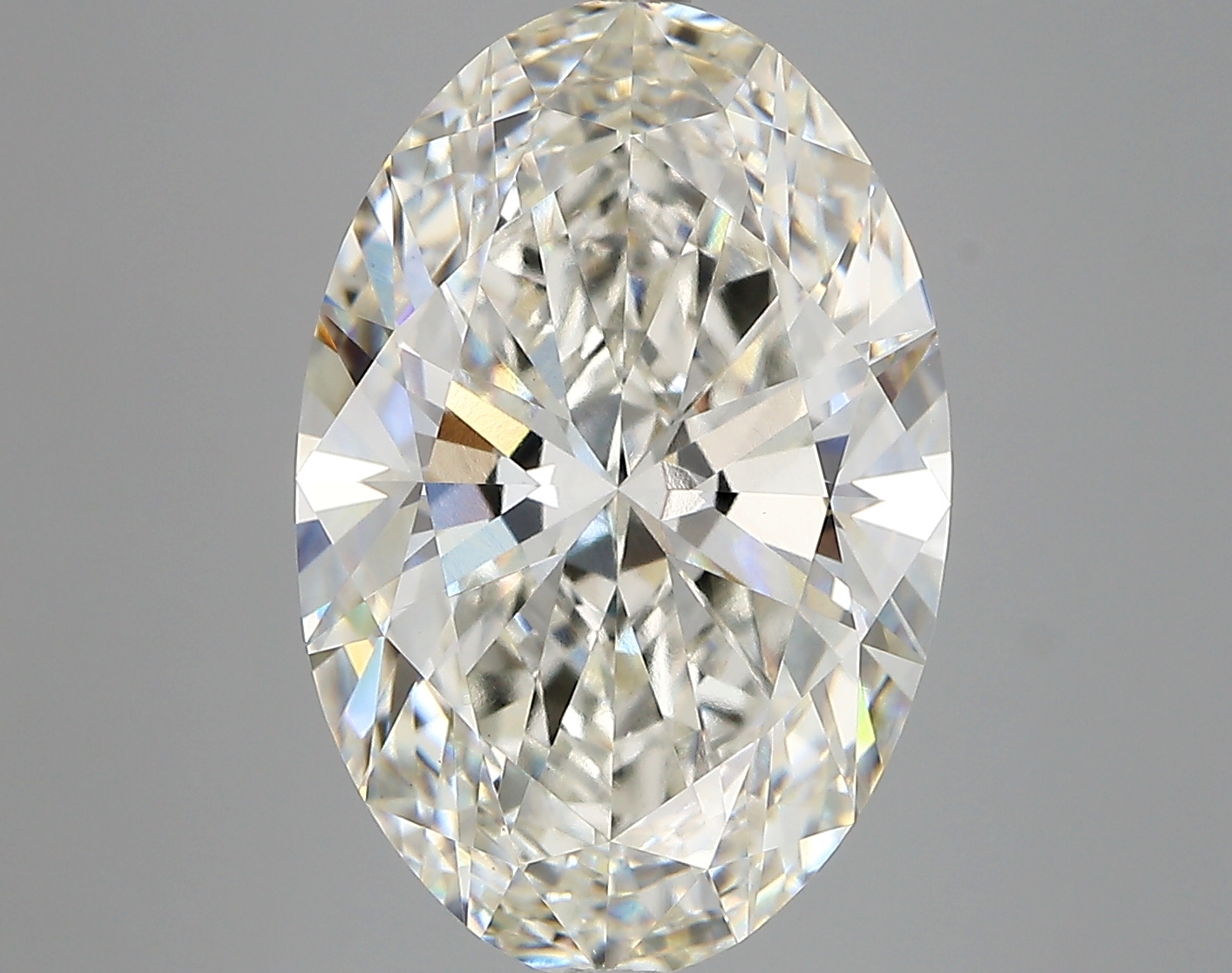 6.89ct G VVS2 Oval (IGI)