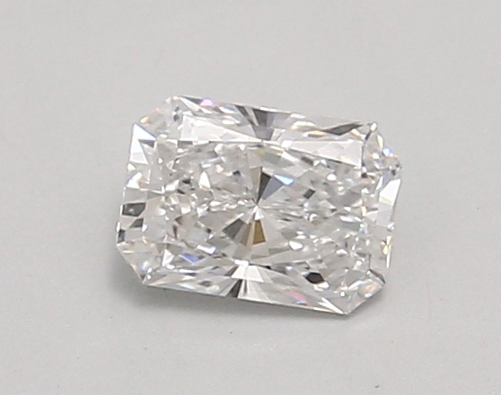0.64ct E VS2 Radiant (IGI)