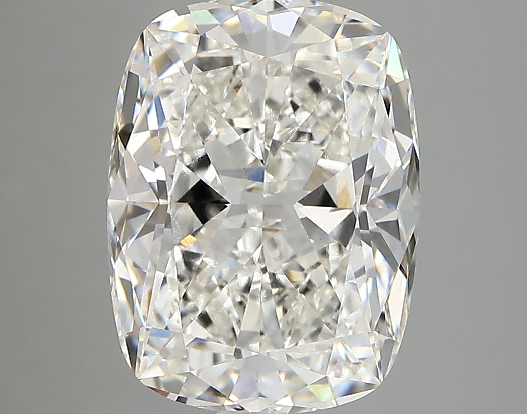 4.69ct F VVS2 Cushion (IGI)