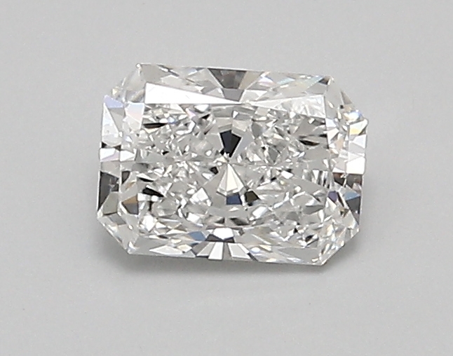 0.83ct E VVS2 Radiant (IGI)