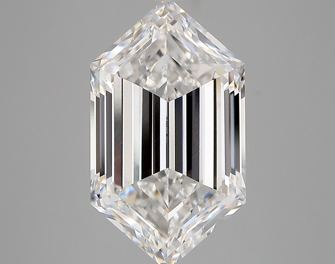 5.21ct D VS2 Long Hexagon (IGI)