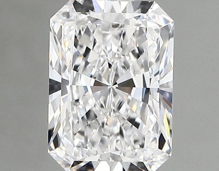 1.04ct D VVS2 Radiant (IGI)