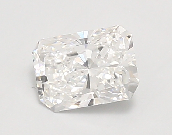 0.91ct E VVS2 Radiant (IGI)