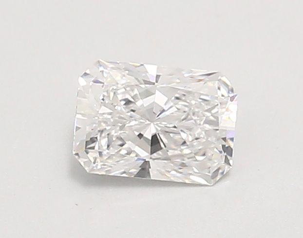 0.78ct D VVS2 Radiant (IGI)