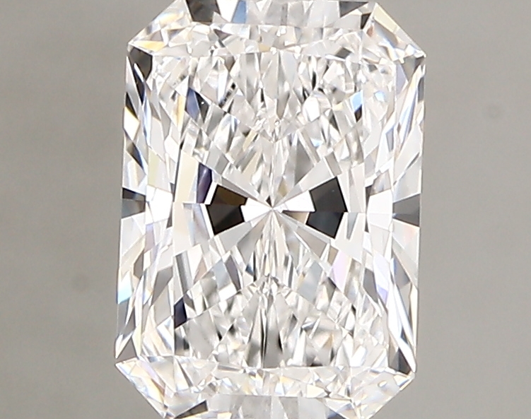 1.07ct D VVS2 Radiant (IGI)