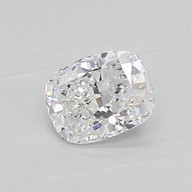 0.44ct D VVS2 Cushion (IGI)