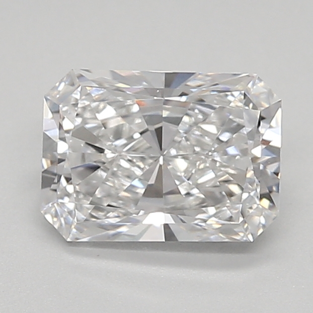 0.95ct E VVS1 Radiant (IGI)