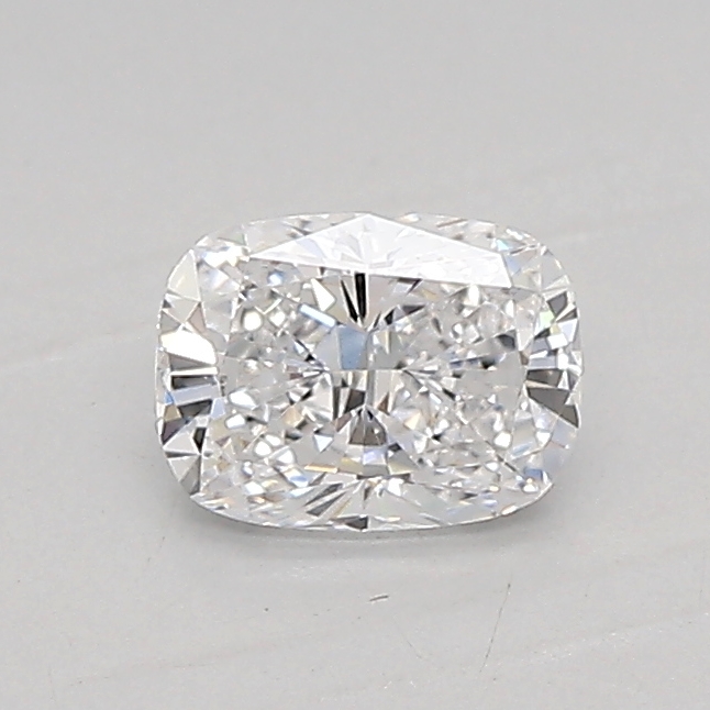 0.44ct D VVS2 Cushion (IGI)