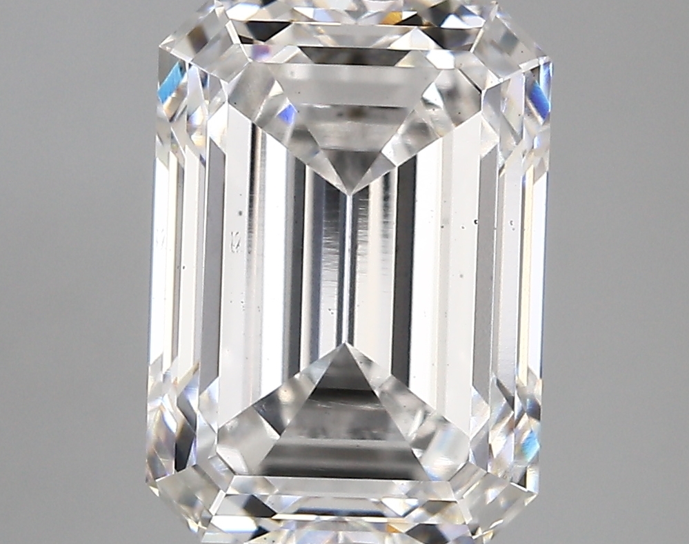 5.08ct E VS2 Emerald (IGI)