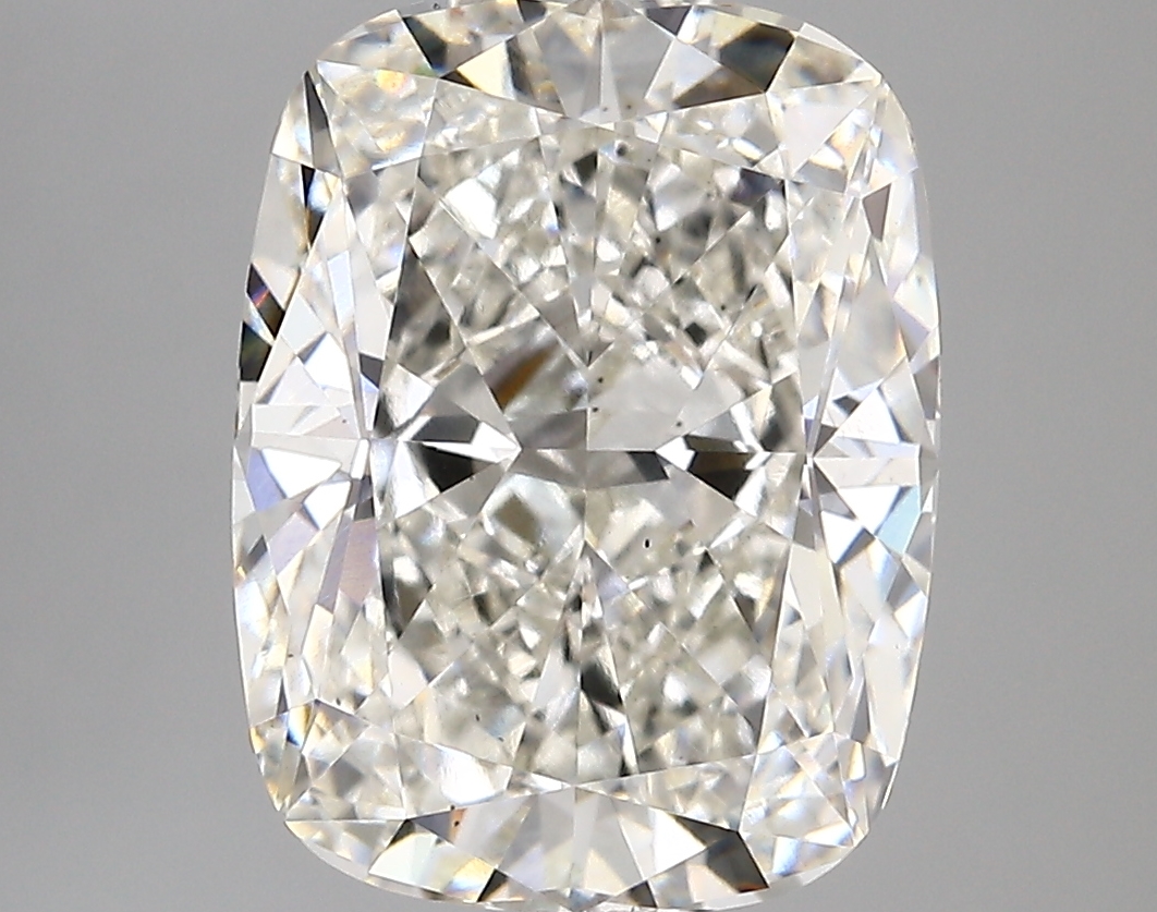 5.29ct G VS2 Cushion (IGI)