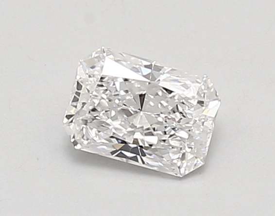 0.67ct D VVS2 Radiant (IGI)