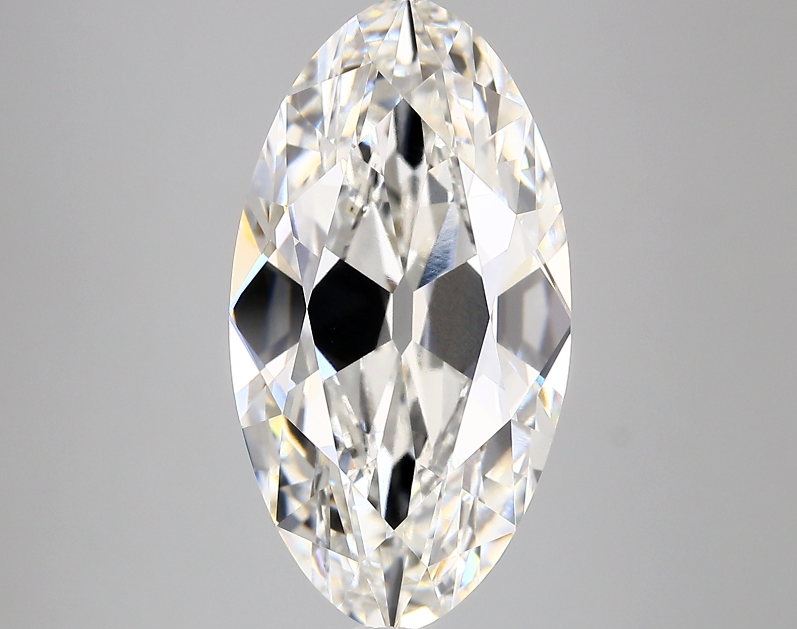 7.03ct F VVS2 Moval (IGI)