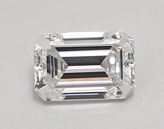 0.90ct E VS1 Emerald (IGI)