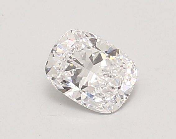 0.58ct D VVS2 Cushion (IGI)