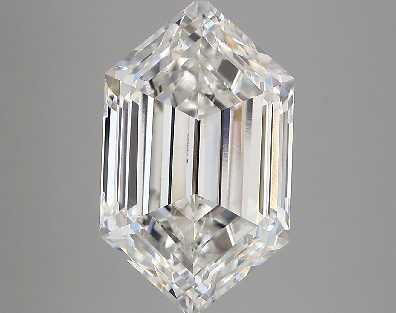5.60ct F VVS2 Long Hexagon (IGI)
