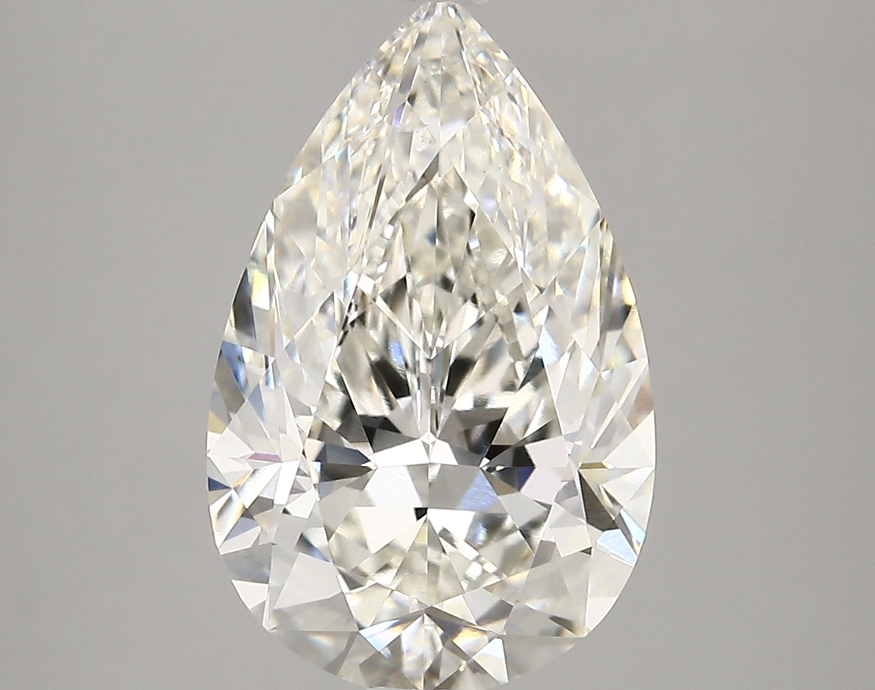 4.68ct F VVS2 Pear (IGI)