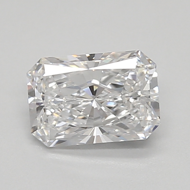 0.67ct E VVS1 Radiant (IGI)