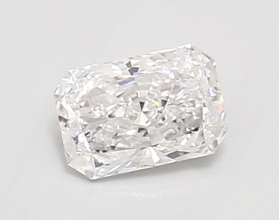 0.73ct E VVS1 Radiant (IGI)