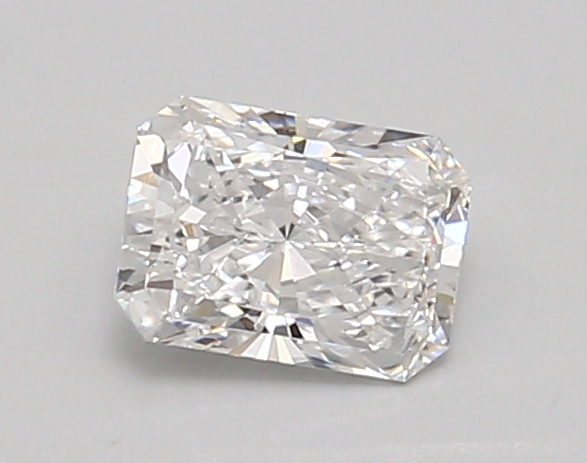 0.91ct E VVS2 Radiant (IGI)