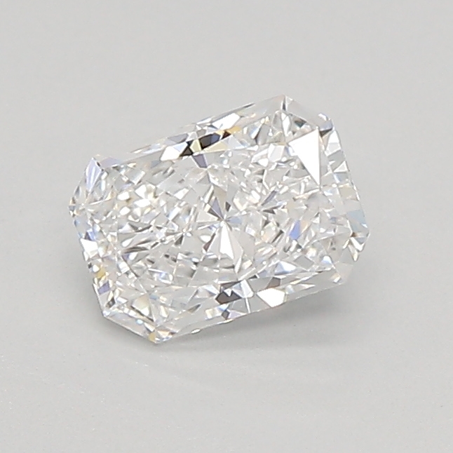 0.54ct D VVS2 Radiant (IGI)