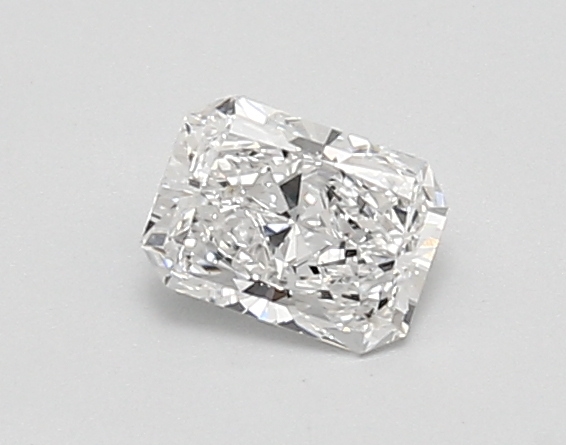 0.57ct D VS1 Radiant (IGI)
