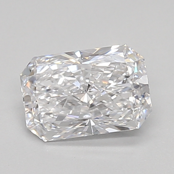 0.61ct D VVS2 Radiant (IGI)