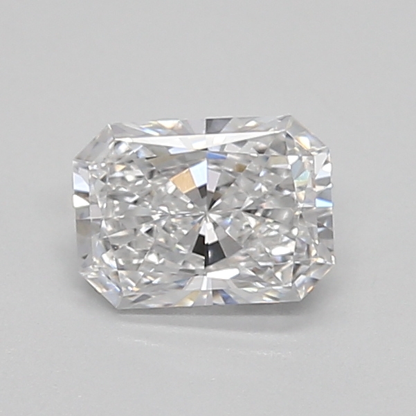 0.46ct E VVS1 Radiant (IGI)