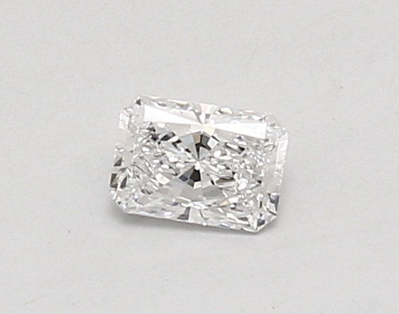 0.34ct D VS2 Radiant (IGI)