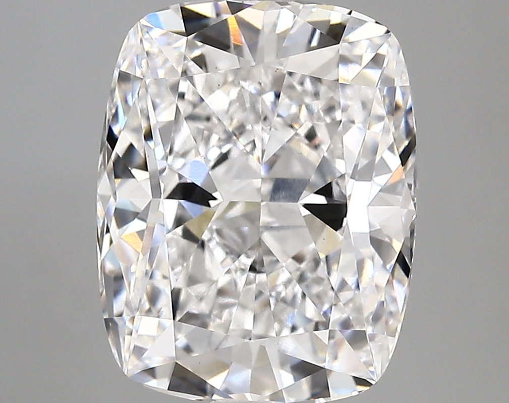 4.72ct E VS1 Cushion (IGI)