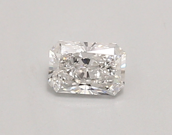 0.35ct E VS1 Radiant (IGI)