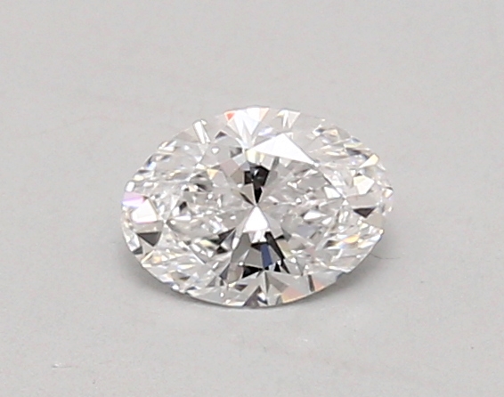 0.42ct D VVS2 Oval (IGI)