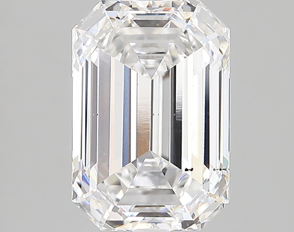 3.70ct F SI1 Emerald (IGI)