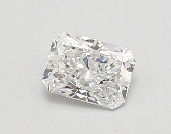 0.61ct E VS2 Radiant (IGI)