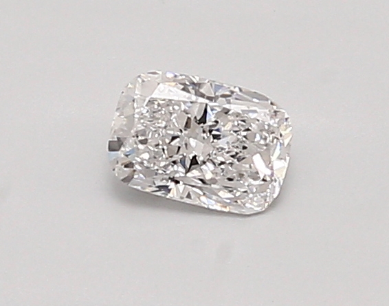 0.39ct D VVS2 Cushion (IGI)