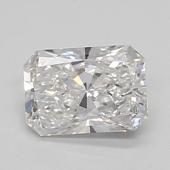 0.67ct E VVS2 Radiant (IGI)