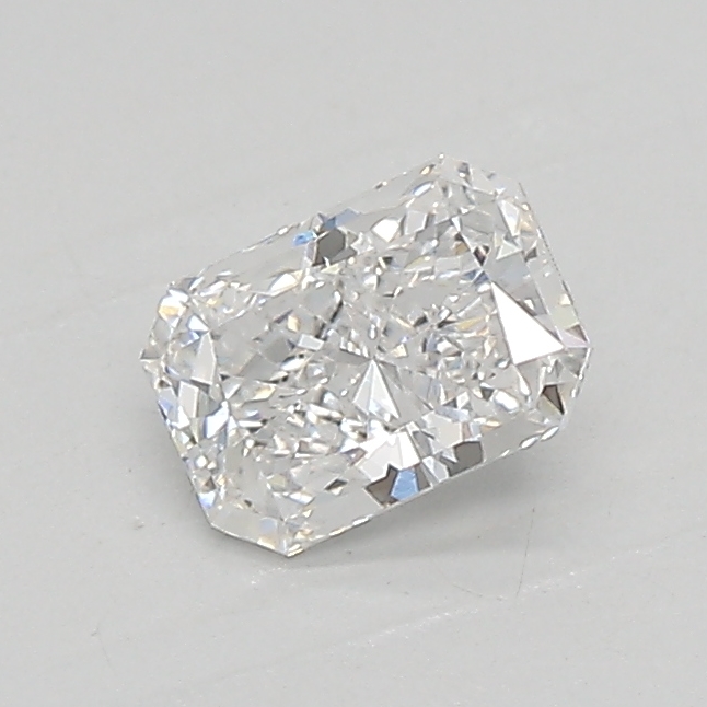 0.51ct E VVS2 Radiant (IGI)