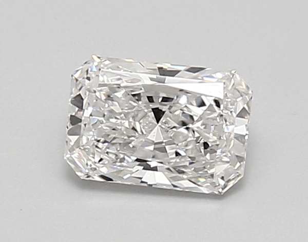 0.96ct E VVS2 Radiant (IGI)