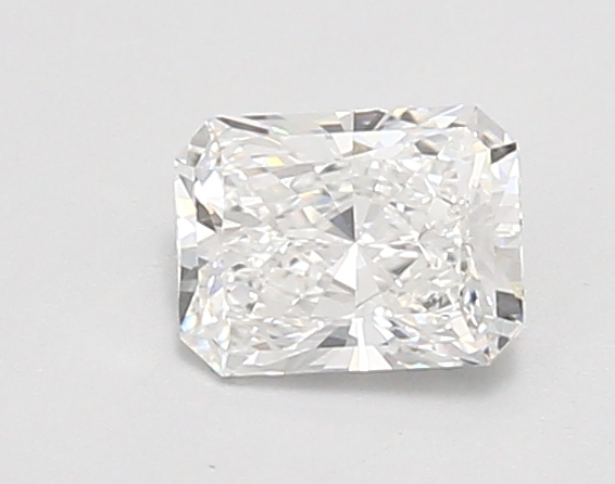 0.82ct D VVS2 Radiant (IGI)