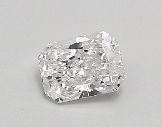 0.56ct D VVS2 Radiant (IGI)